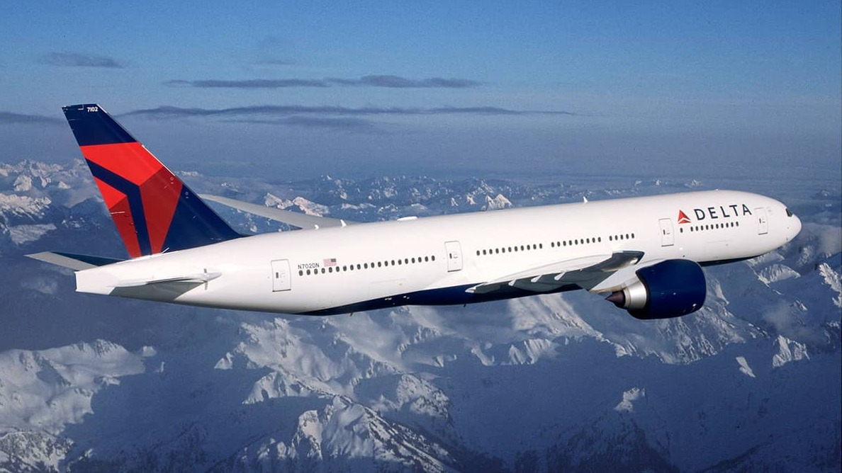 Delta Flight DL275 diversion LAX